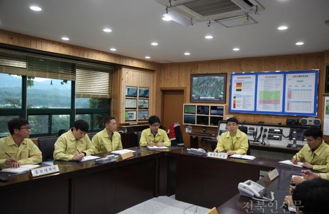 e819a8ec830e356e9943851a603263d0_AiC6nHYSkYZsg9Icu7Shk5fKphp.jpg